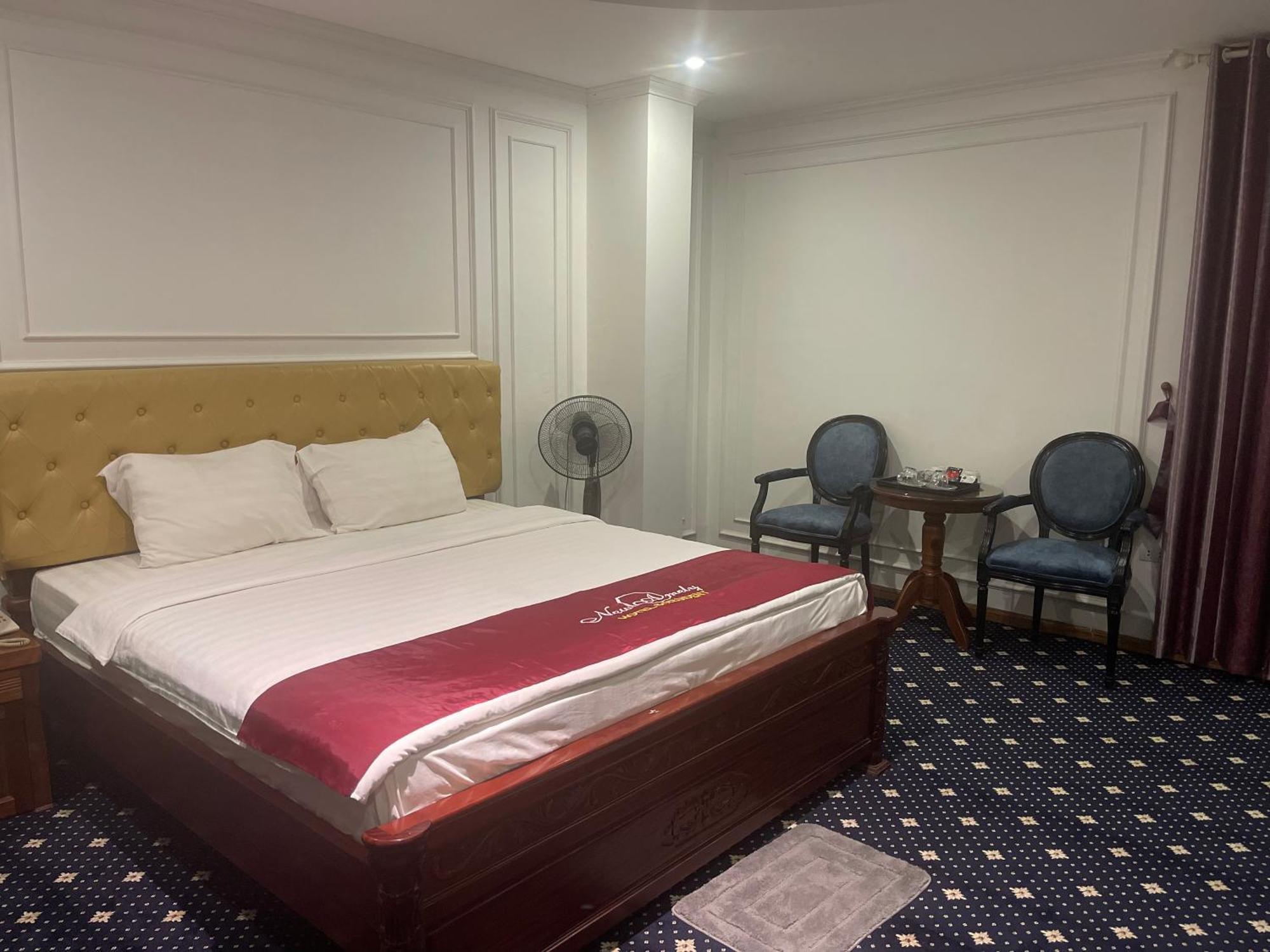 New Amely Hotel Ханой Екстериор снимка